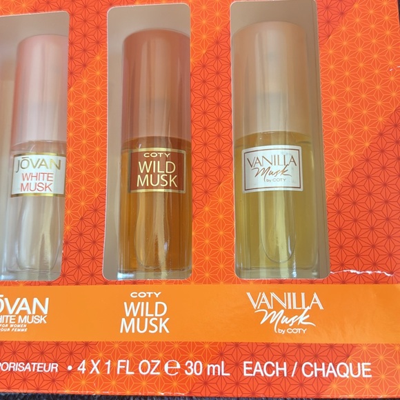 COTY Jovan Musk for Women Cologne Spray Gift Set 4 Pieces NEW 1oz30ml each - Picture 3 of 4